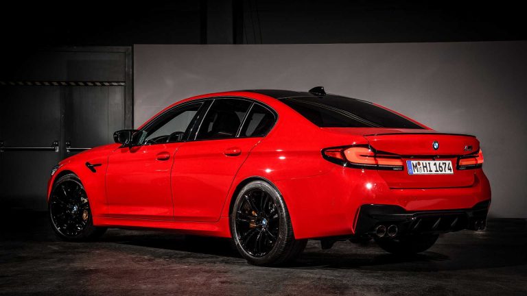 BMW M5 restyling 2020: immagini ufficiali