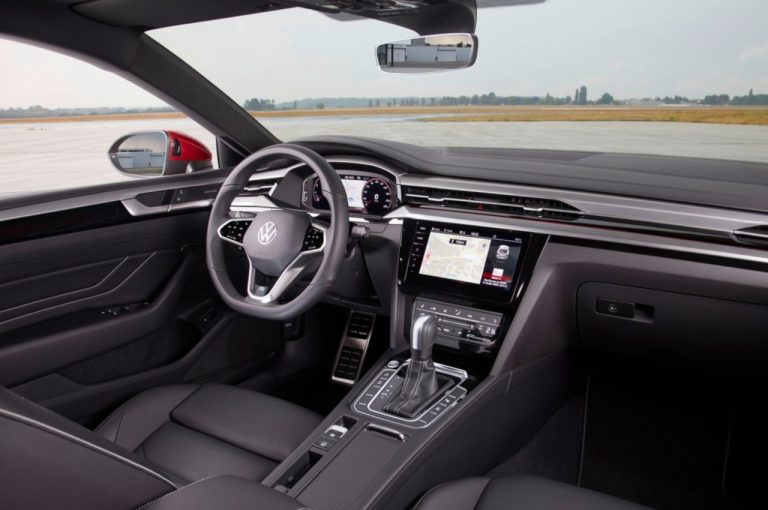 Volkswagen Arteon 2021: immagini ufficiali