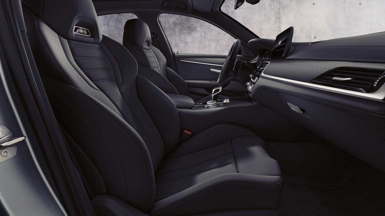 BMW M5 restyling 2020: immagini ufficiali