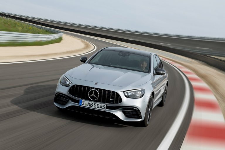 Mercedes-AMG E 63 4MATIC+ ed E 63 S 4Matic+ berlina e station wagon 2020