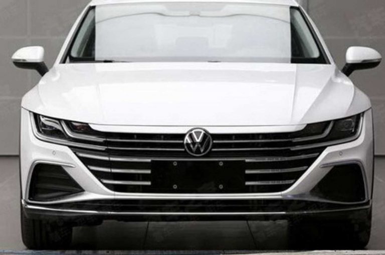 Volkswagen Arteon Shooting Brake 2020: prime immagini