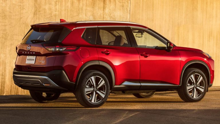 Nuova Nissan Rogue: immagini ufficiali
