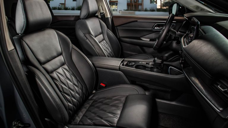 Nuova Nissan Rogue: immagini ufficiali