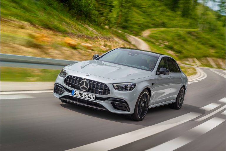 Mercedes-AMG E 63 4MATIC+ ed E 63 S 4Matic+ berlina e station wagon 2020