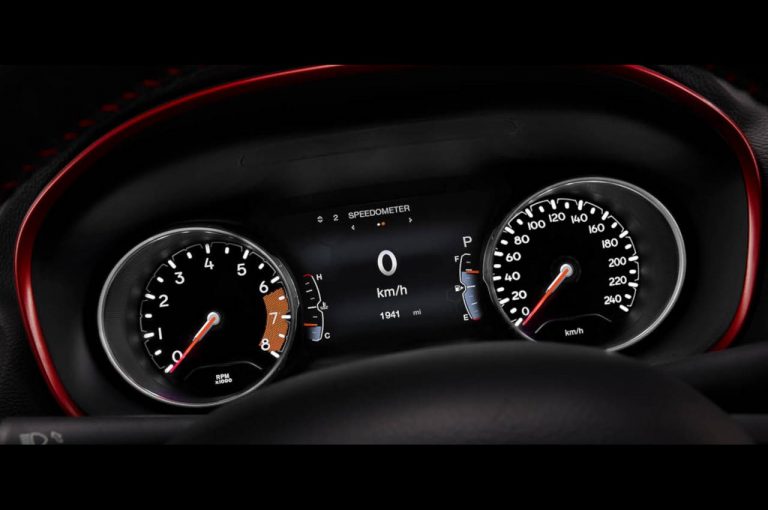 Jeep Compass 1.3 T4 2020: nuove immagini ufficiali