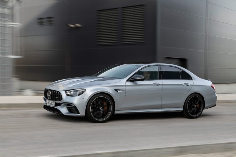 Mercedes-AMG E 63 4MATIC+ ed E 63 S 4Matic+ berlina e station wagon 2020