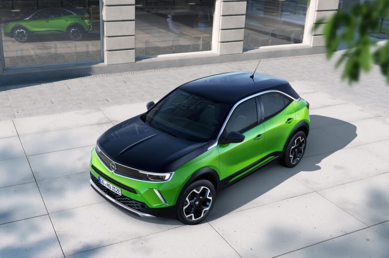 Opel Mokka-e: immagini ufficiali