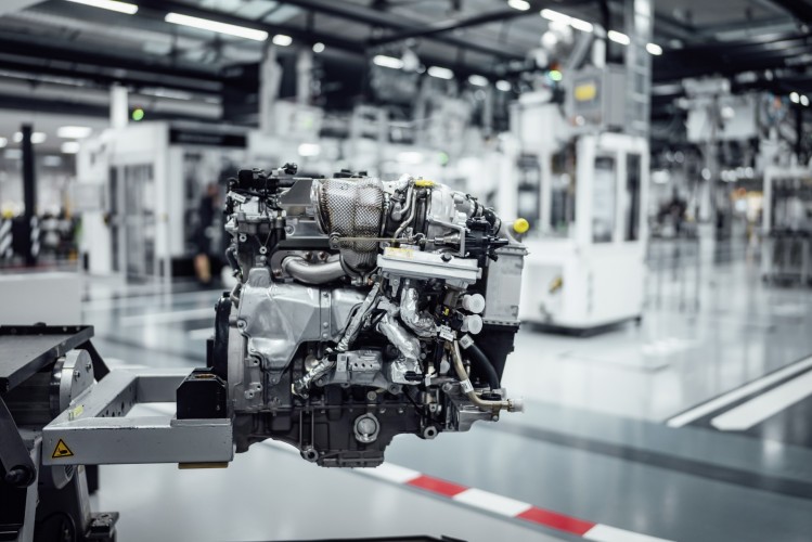 Mercedes-AMG, il nuovo turbo eletttrico: immagini ufficiali
