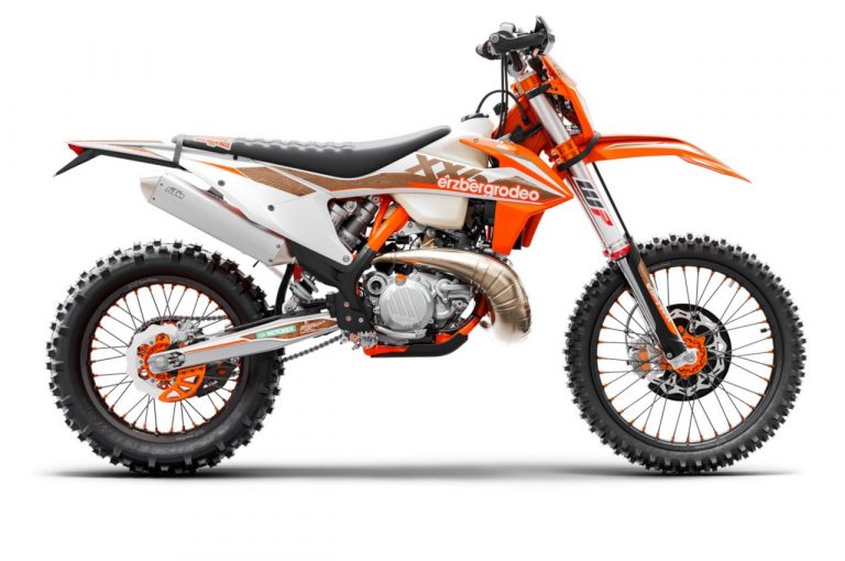 KTM, nuova gamma Enduro Exc 2021: immagini ufficiali