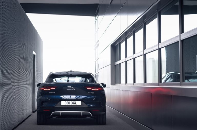 Jaguar I-Pace 2021: immagini ufficiali