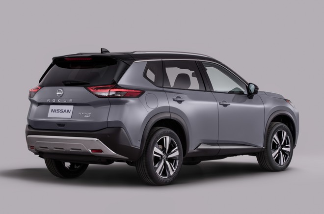 Nuova Nissan Rogue: immagini ufficiali
