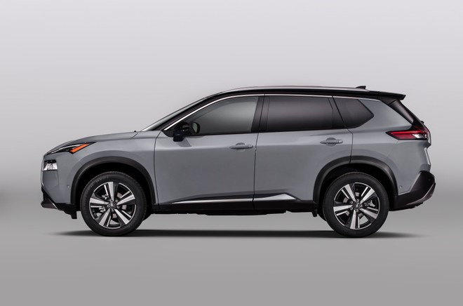 Nuova Nissan Rogue: immagini ufficiali