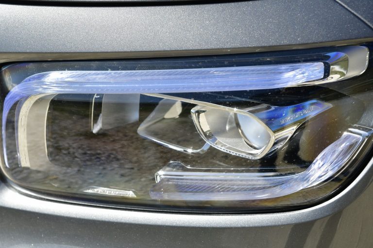 Mercedes GLB 200d: la prova su strada
