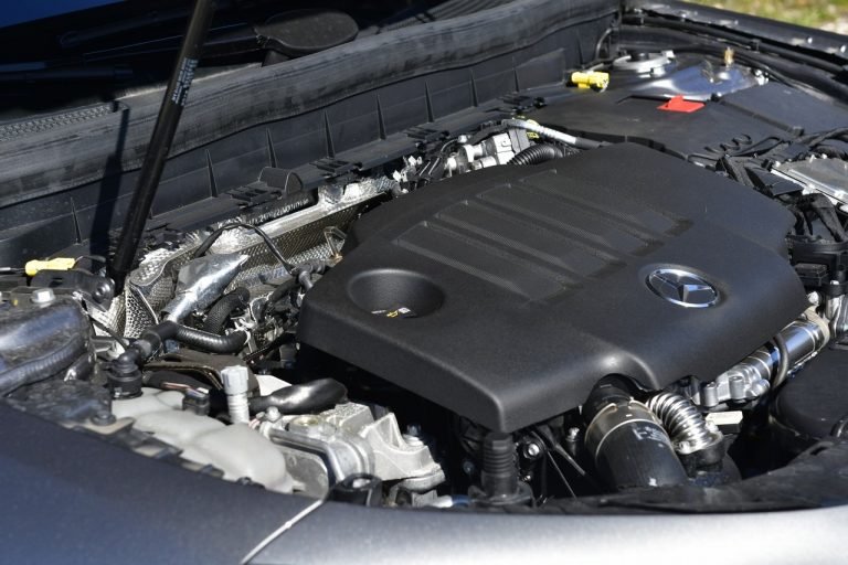 Mercedes GLB 200d: la prova su strada