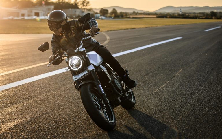 Brixton Crossfire 500: immagini ufficiali