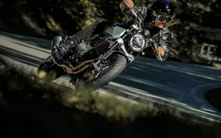 Brixton Crossfire 500: immagini ufficiali