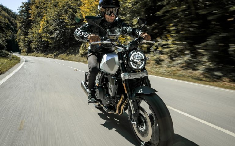 Brixton Crossfire 500: immagini ufficiali