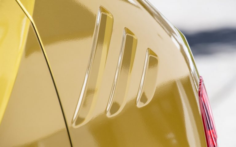 Nuova Suzuki Ignis Hybrid: immagini ufficiali
