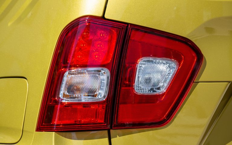 Nuova Suzuki Ignis Hybrid: immagini ufficiali