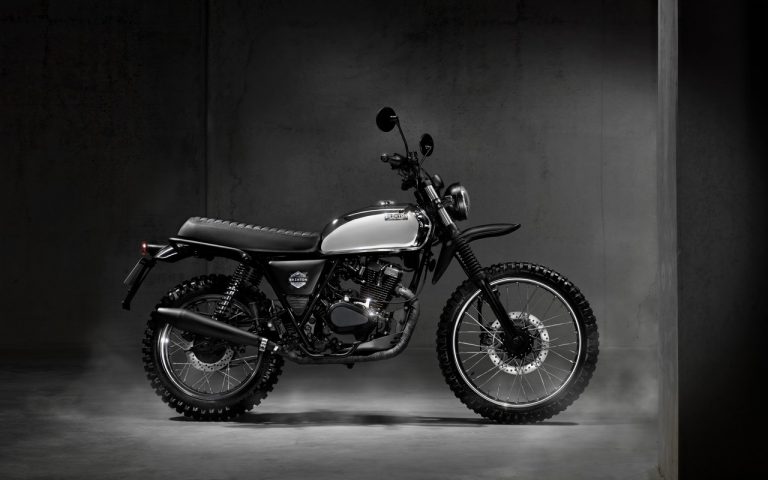 Brixton Crossfire 500: immagini ufficiali