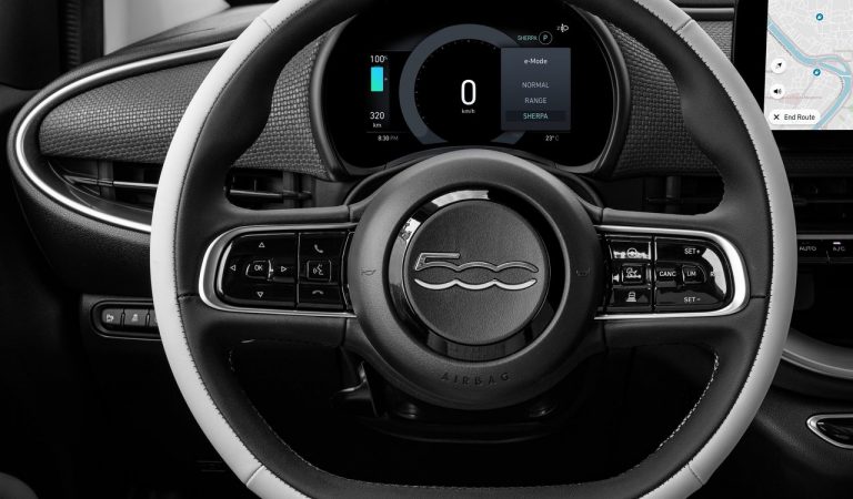 Fiat 500 “la Prima” berlina: immagini ufficiali