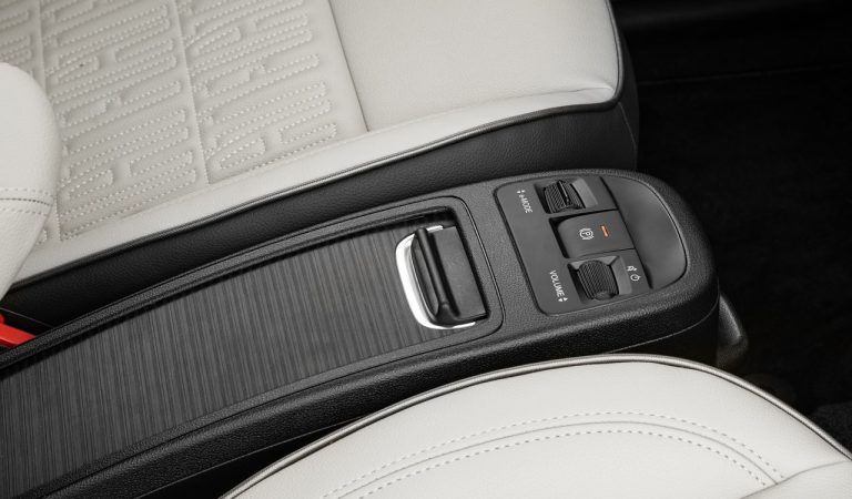 Fiat 500 “la Prima” berlina: immagini ufficiali