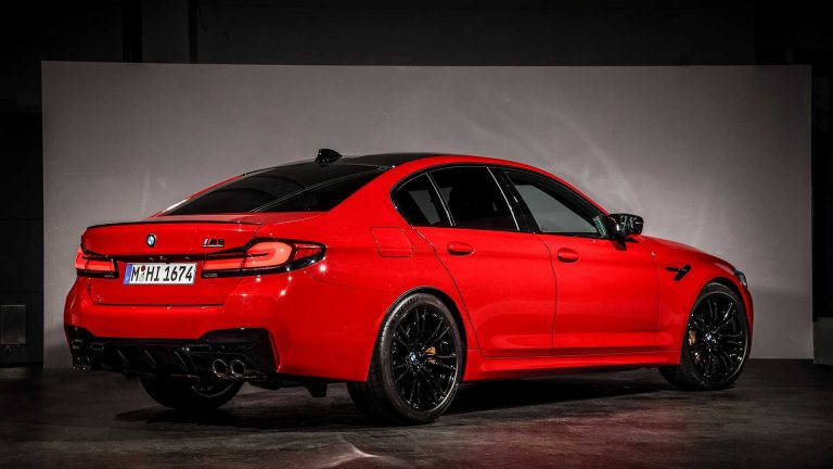 BMW M5 restyling 2020: immagini ufficiali