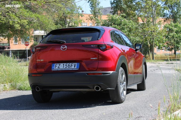 Mazda CX-30 Skyactiv-X: la prova su strada