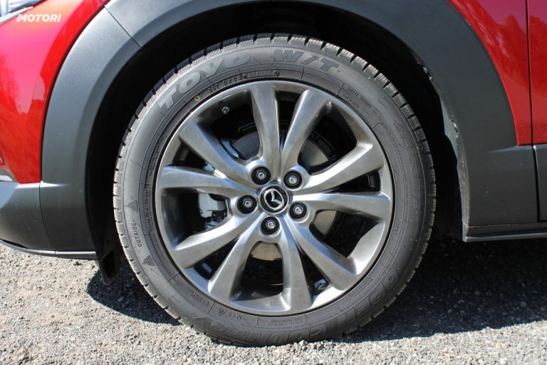 Mazda CX-30 Skyactiv-X: la prova su strada
