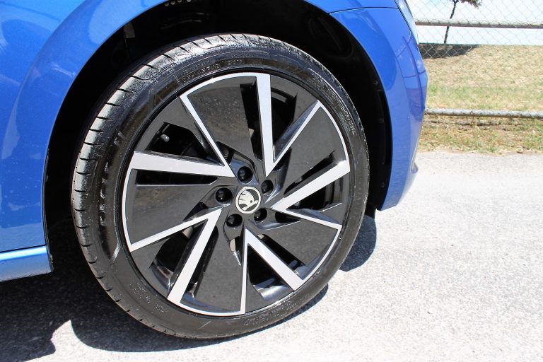 Skoda Scala Style 1.0 TSI 115 CV, la prova su strada