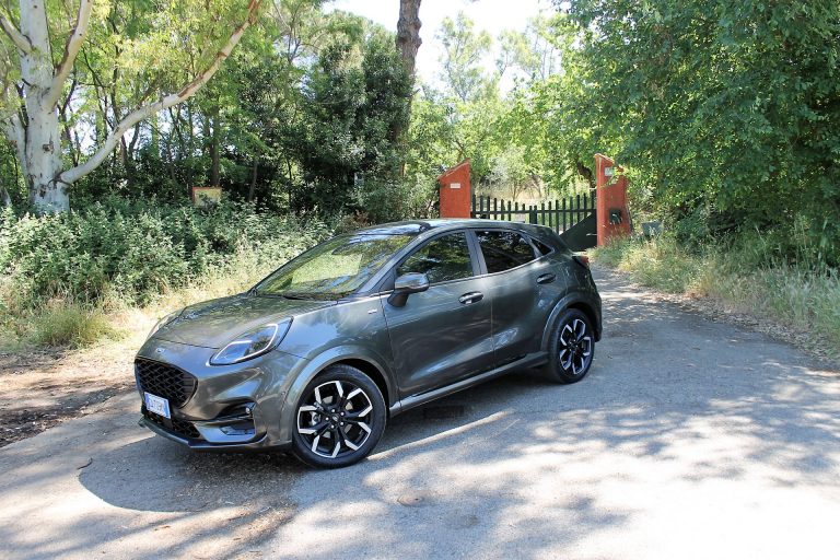 Ford Puma 1.0 EcoBoost Hybrid ST-LINE X, la prova su strada