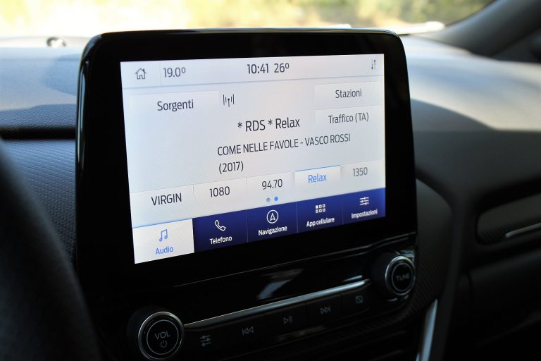 Ford Puma 1.0 EcoBoost Hybrid ST-LINE X, la prova su strada