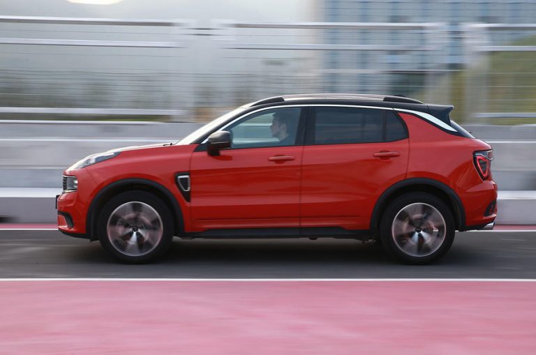 Lynk&Co 01: immagini ufficiali