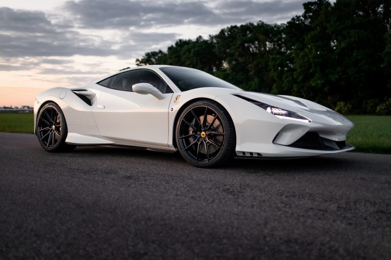 Ferrari F8 Tributo by Novitec