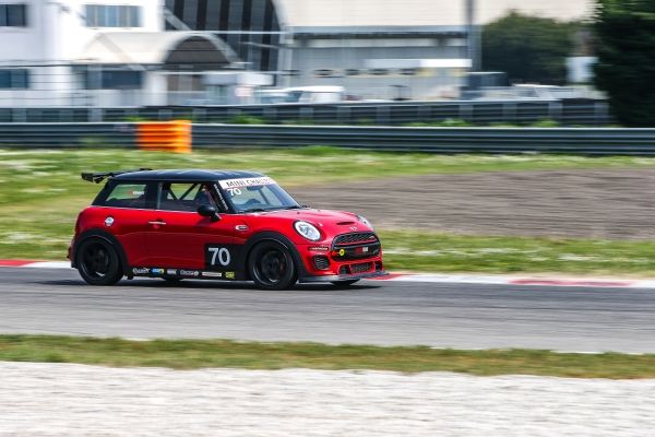 Mini Challenge 2020: le immagini ufficiali