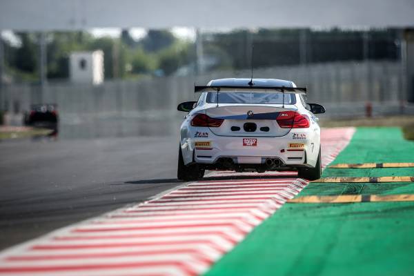 Il BMW Team Italia a caccia del Campionato Italiano Gran Turismo