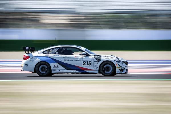 Il BMW Team Italia a caccia del Campionato Italiano Gran Turismo