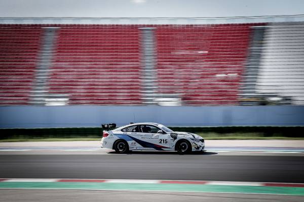 Il BMW Team Italia a caccia del Campionato Italiano Gran Turismo