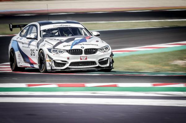 Il BMW Team Italia a caccia del Campionato Italiano Gran Turismo