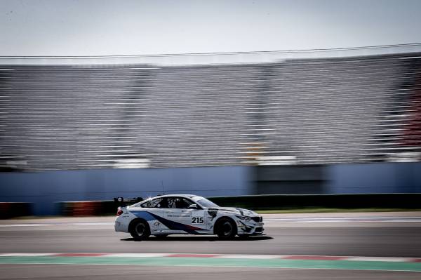 Il BMW Team Italia a caccia del Campionato Italiano Gran Turismo