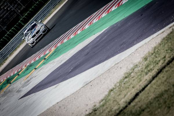Il BMW Team Italia a caccia del Campionato Italiano Gran Turismo