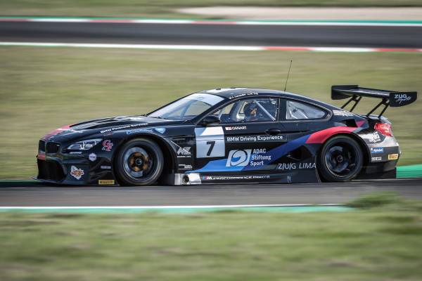 Il BMW Team Italia a caccia del Campionato Italiano Gran Turismo