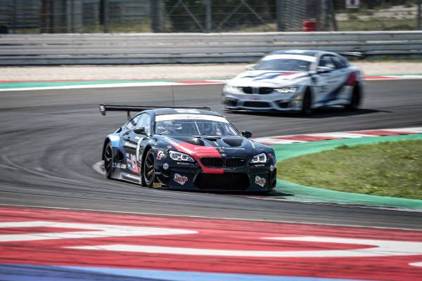 Il BMW Team Italia a caccia del Campionato Italiano Gran Turismo