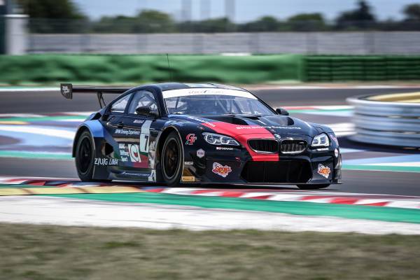 Il BMW Team Italia a caccia del Campionato Italiano Gran Turismo