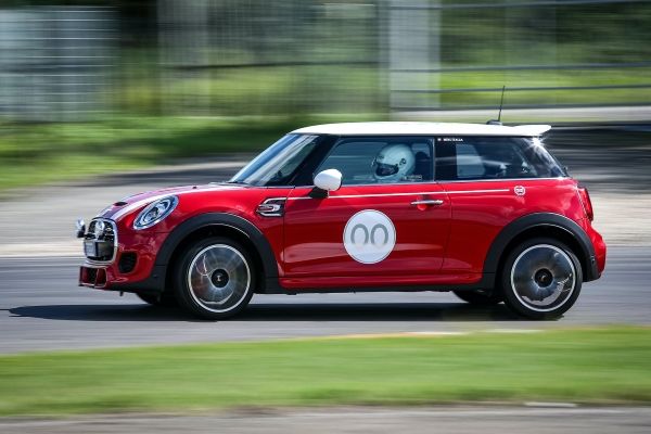 Mini Challenge 2020: le immagini ufficiali