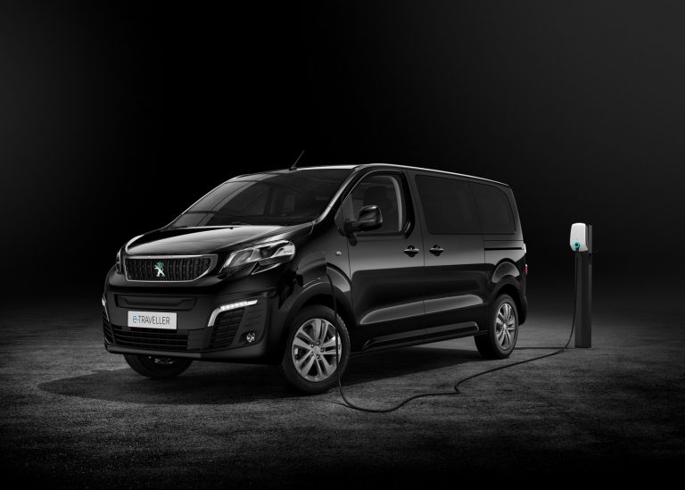 Peugeot e-Traveller: immagini ufficiali