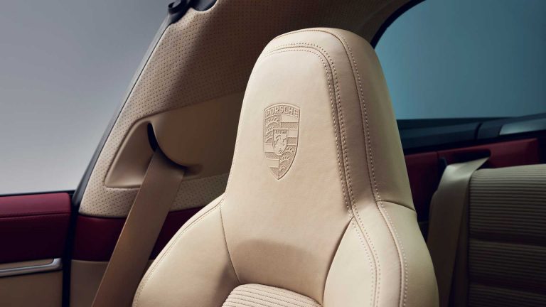 Porsche 911 Targa 4S Heritage Design Edition
