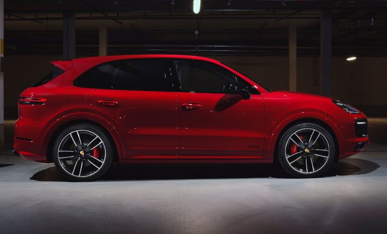 Porsche Cayenne GTS 2020