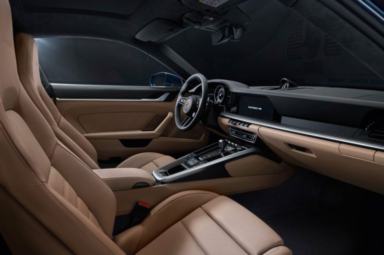 Porsche 911 Turbo 2021: immagini ufficiali