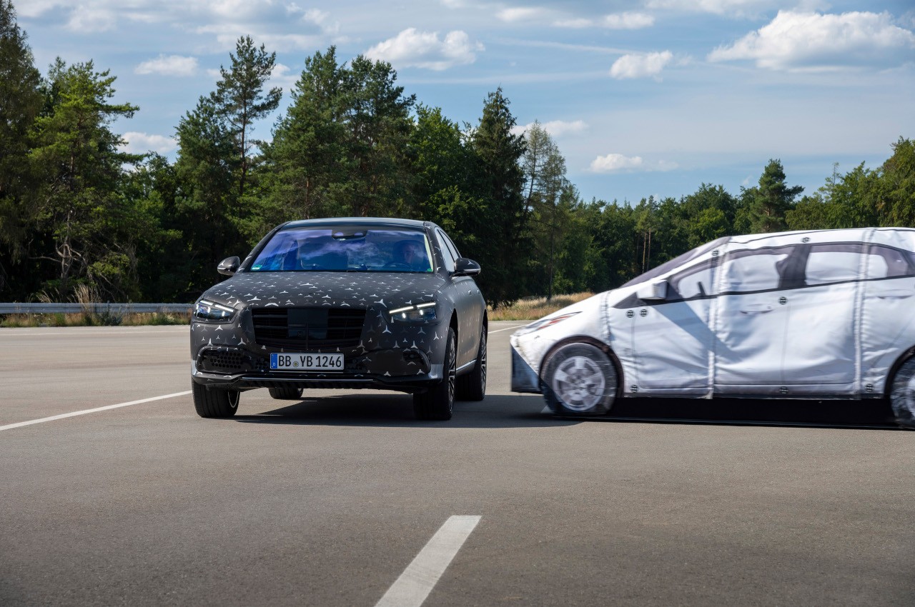 Mercedes Classe S 2021, i sistemi di sicurezza